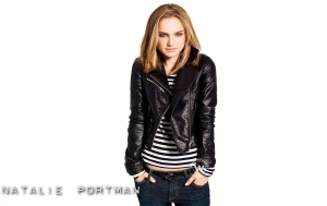 Natalie Portman Latest Hot Wallpapers